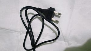 AD40 DC1.5V~13V 2A multi-adapter battery charger