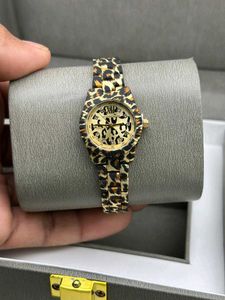 MK CERAMIC TYPE STRAP LADIES WATCH AT SALE