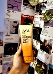 Lakme 9 To 5 Sun Expert