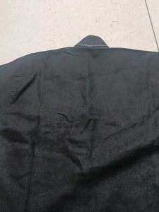 Men's Black Button-Up Shirt