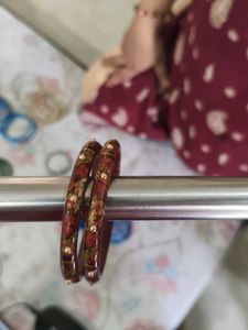 glass bangles