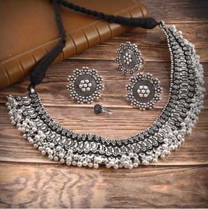 Oxidized Silver Necklace with Earrings & Rings