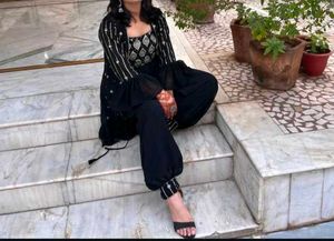 Black 3-piece ethnic outfit 🖤