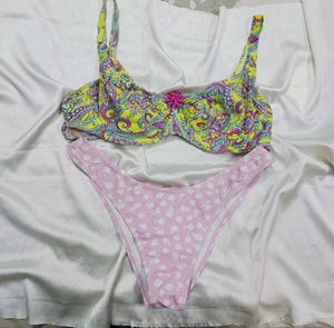 🇳🇿💫🎀Cute Pink Floral Bikini Set