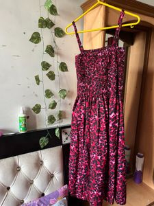 Chic Smoked Floral Print Dress