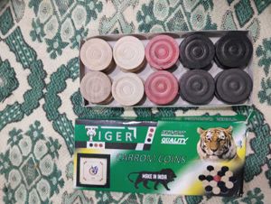 Tiger Carrom Coins Set