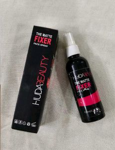 Huda Beauty Matte Fixer Face Spray