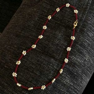 Beaded Flower Necklace❤️