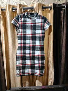 Trendy Plaid Bodycon Mini Dress shein