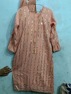 Peach Kurta Set with Sequin Detail
