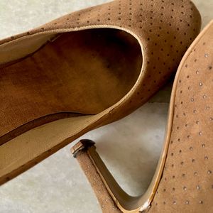 Tan Brown Embellished Heels 3 Inch UK7 EUR40
