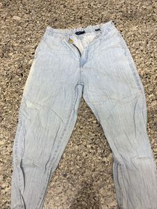 Light Wash High-Waisted Denim Pants