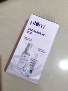 Plum The Glass-ic Duo Skincare Set