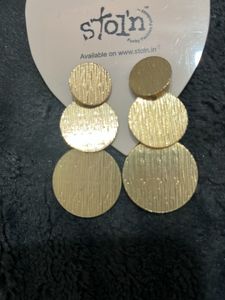 Chic Gold Tone Disc Drop Earrings