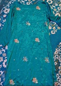 beautiful farsi shalwar suit