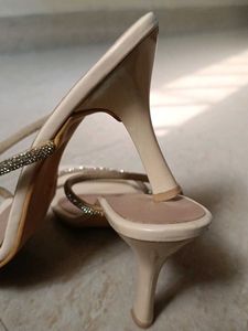 Retro walk Sparkling Strappy Heels