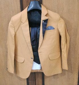 boys suit set with jacket and tie size 8 no