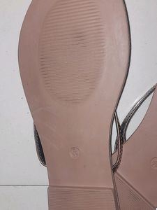 Women's Casual Flat Sandal.