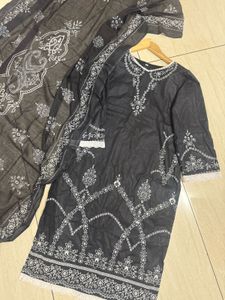Elegant Black Kurta with Dupatta
