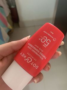 Dot &amp; Key Tinted Sunscreen SPF 50(warm ivory)