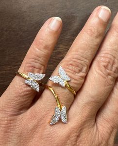 Sparkling Two finger Butterfly Ring