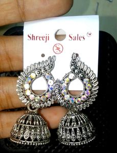 Elegant Jhumka Earrings with Rhinestone
