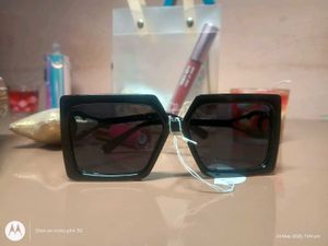 Chic Oversized Square Sunglasses