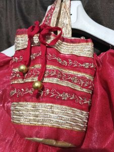 beautiful dark pink💕 kurti with duppatta and pent