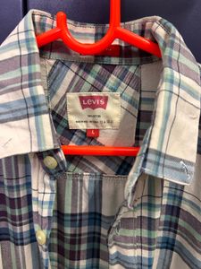 Men's Classic Plaid Levi's Shirt