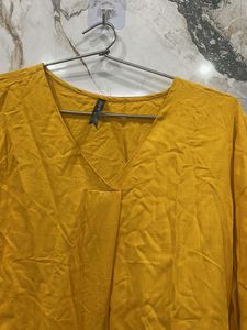combo of 2 kurtis Brand new worn once only