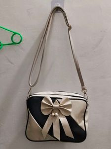 beautiful hand bag and pars, give you a gorgeous l