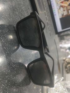 Black Square Sunglasses