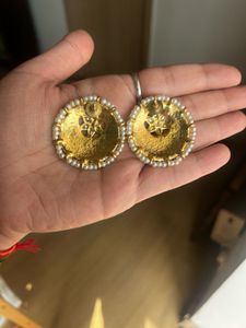 Exquisite Designer Round Earrings