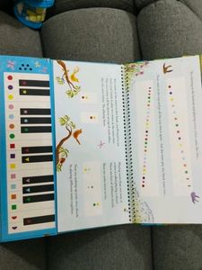 Keyboard 🎹 Book