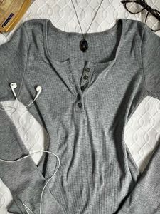 Elena Inspired Henley Top 🗝️- NEW