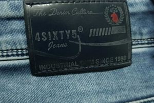 Men's Blue Washed Denim Jeans