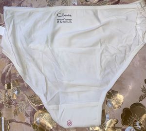 Comfortable White Cotton Briefs
