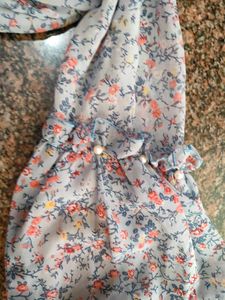 Beautiful jeans top /Floral Chiffon Ruffle Neck