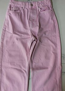 Chic Pastel Pink Wide-Leg Jeans