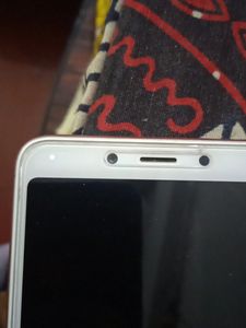 REDMI 6A properly working and well maintained Smart phone