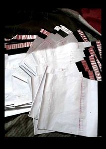 🚚 100+100 Shipping/ Courier Bags, Notes