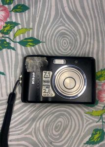 Nikon Coolpix S510 Digital Camera