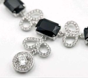 Elegant Black &amp; Silver Necklace Set