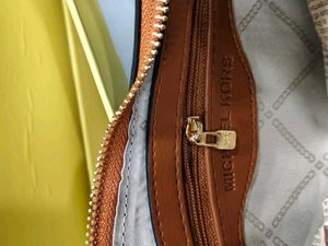Michael Kors Shoulder Bag - Classic Monogram