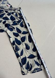 Cream Kurta with Blue Leaf Print