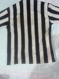 Stylish shirt loose fit