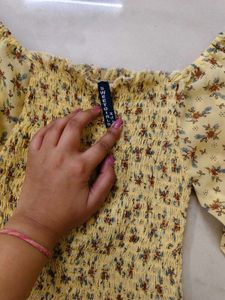 Square neck top