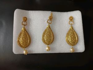 Earings
