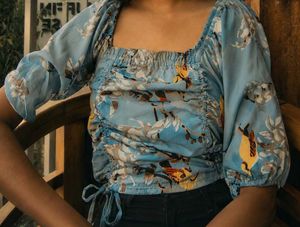 Blue Floral Print Ruched Crop Top
