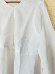 Elegant White Embroidered Kurta Top